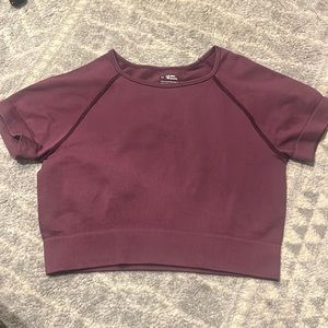 Cropped athletic top